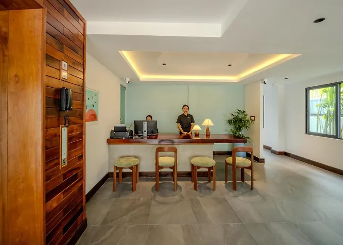 Sonitori Riverside Hotel