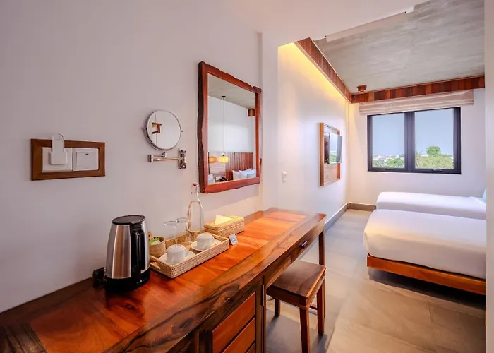 Sonitori Riverside 4*