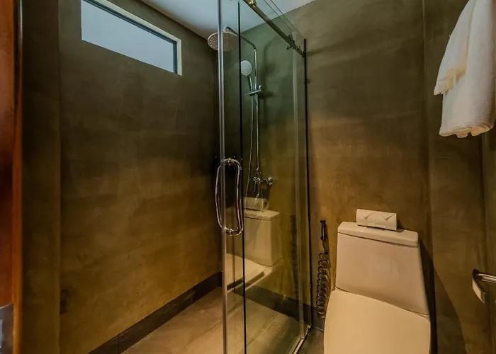 Sonitori Riverside 4*